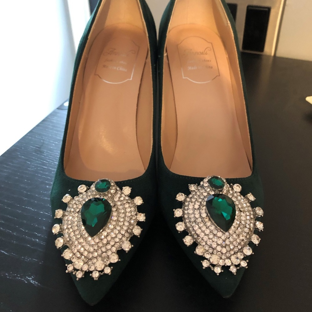 Emerald Green Pumps with Jewel Embellishment